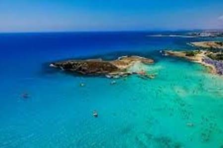 Sky Apartment On The Pool Ayia Napa Exterior foto