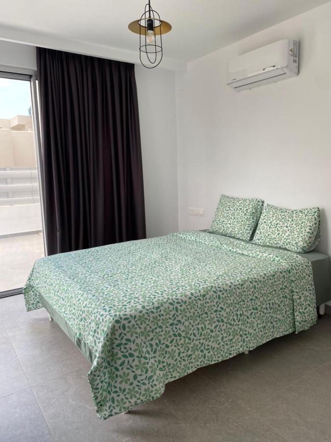 Sky Apartment On The Pool Ayia Napa Exterior foto